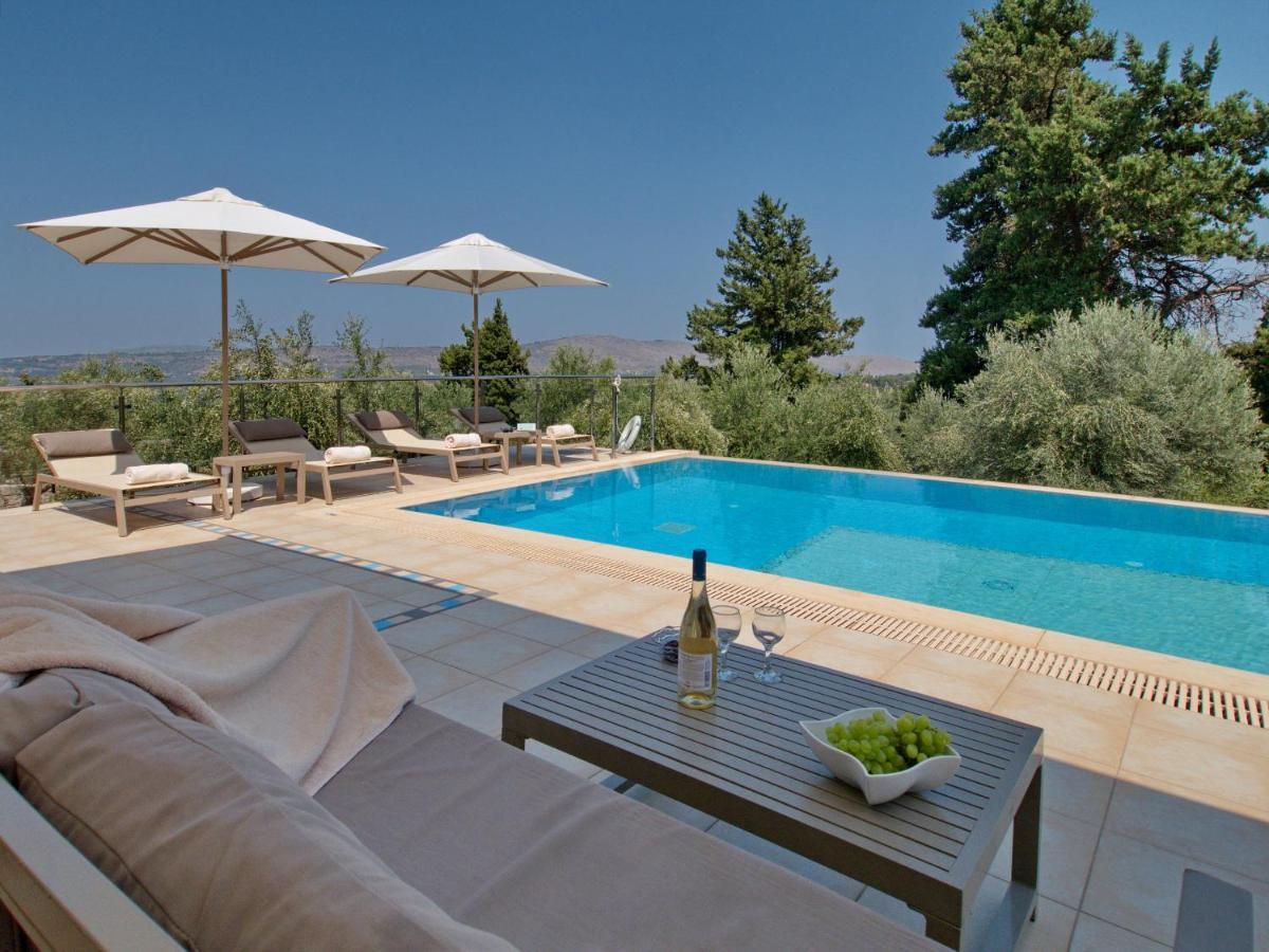 Villa Olivia With Pool Vrises Crete Alikampos Екстер'єр фото